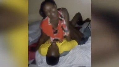 sextape amateur entre eleves en uganda